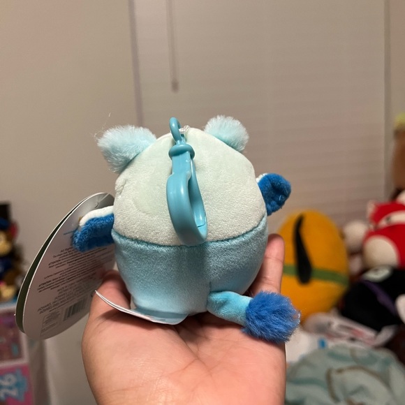 New Duane the Griffin Squishmallows clip - Picture 11 of 11